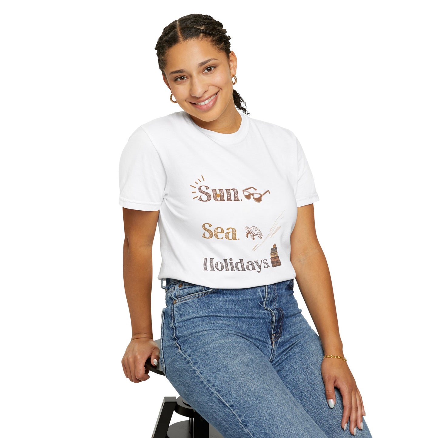 Unisex Sun Sea Holidays T-Shirt – Perfect for Beach Lovers!