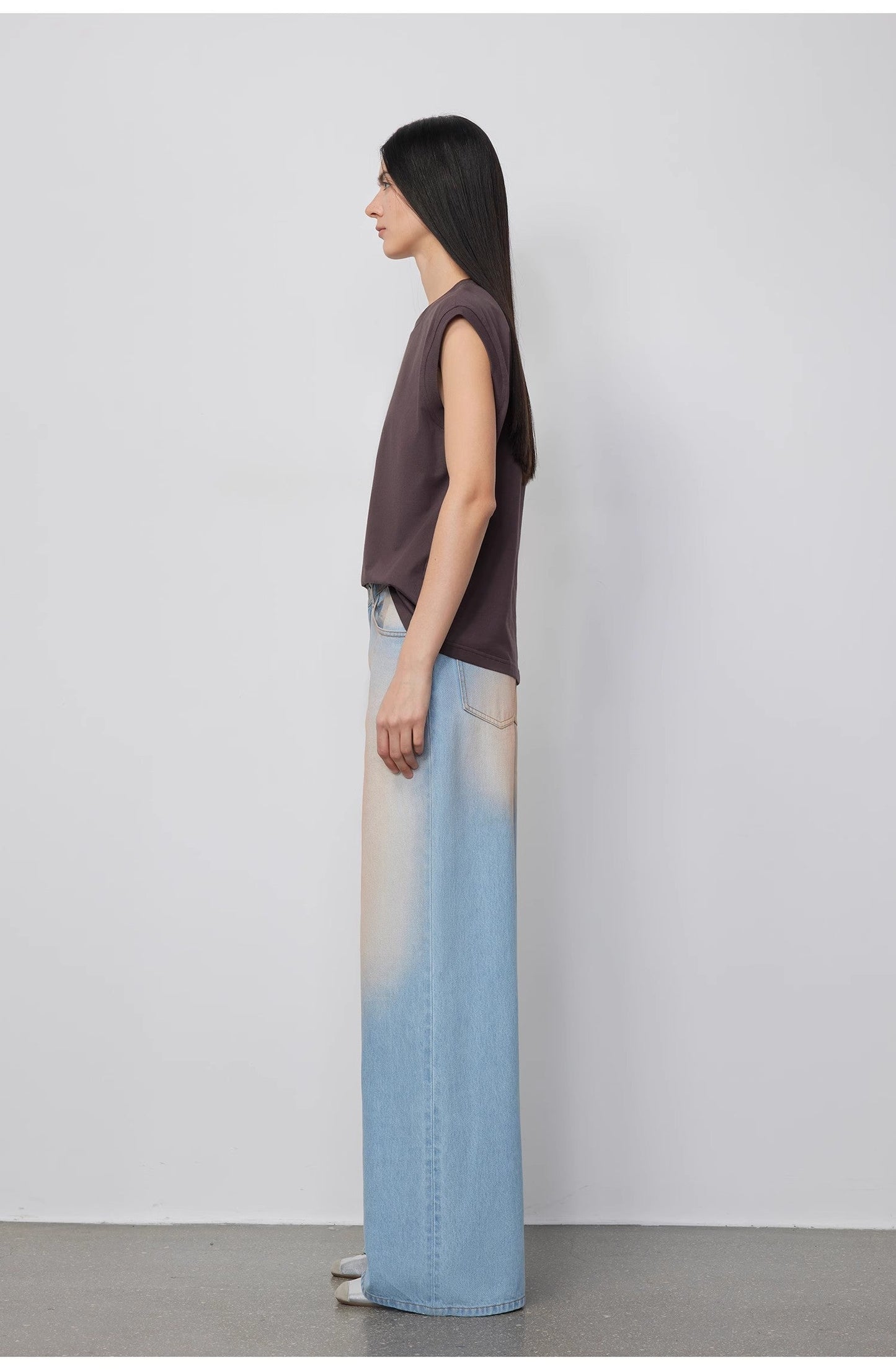 "Wantful Fantasy" Washed Wide-Leg Jeans. Low Waist, Bootcut & Luxe Feel