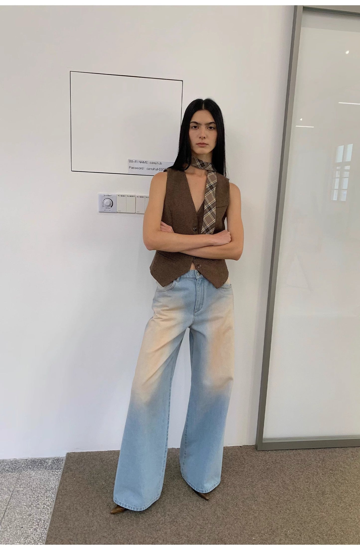 "Wantful Fantasy" Washed Wide-Leg Jeans. Low Waist, Bootcut & Luxe Feel