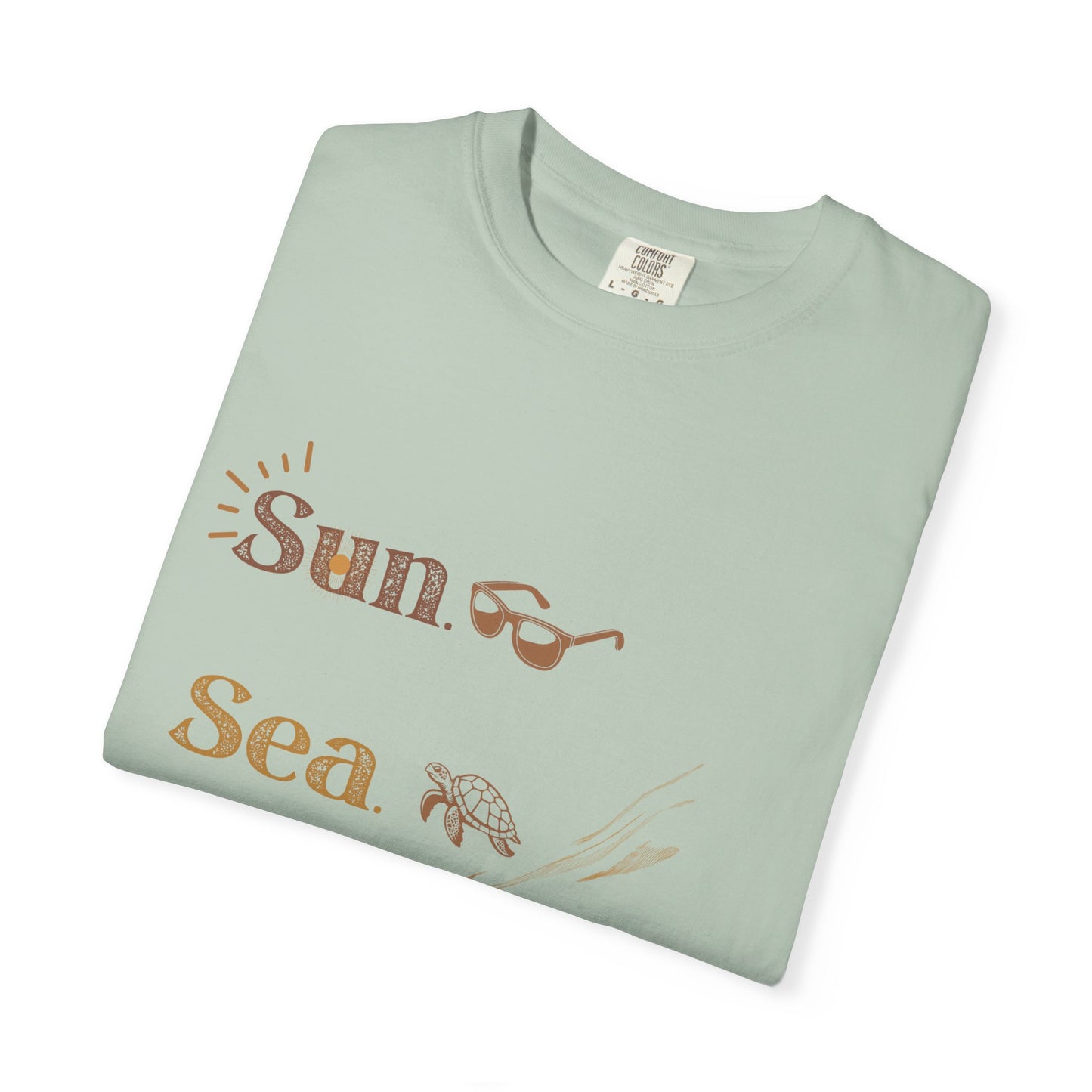 Unisex Sun Sea Holidays T-Shirt – Perfect for Beach Lovers!