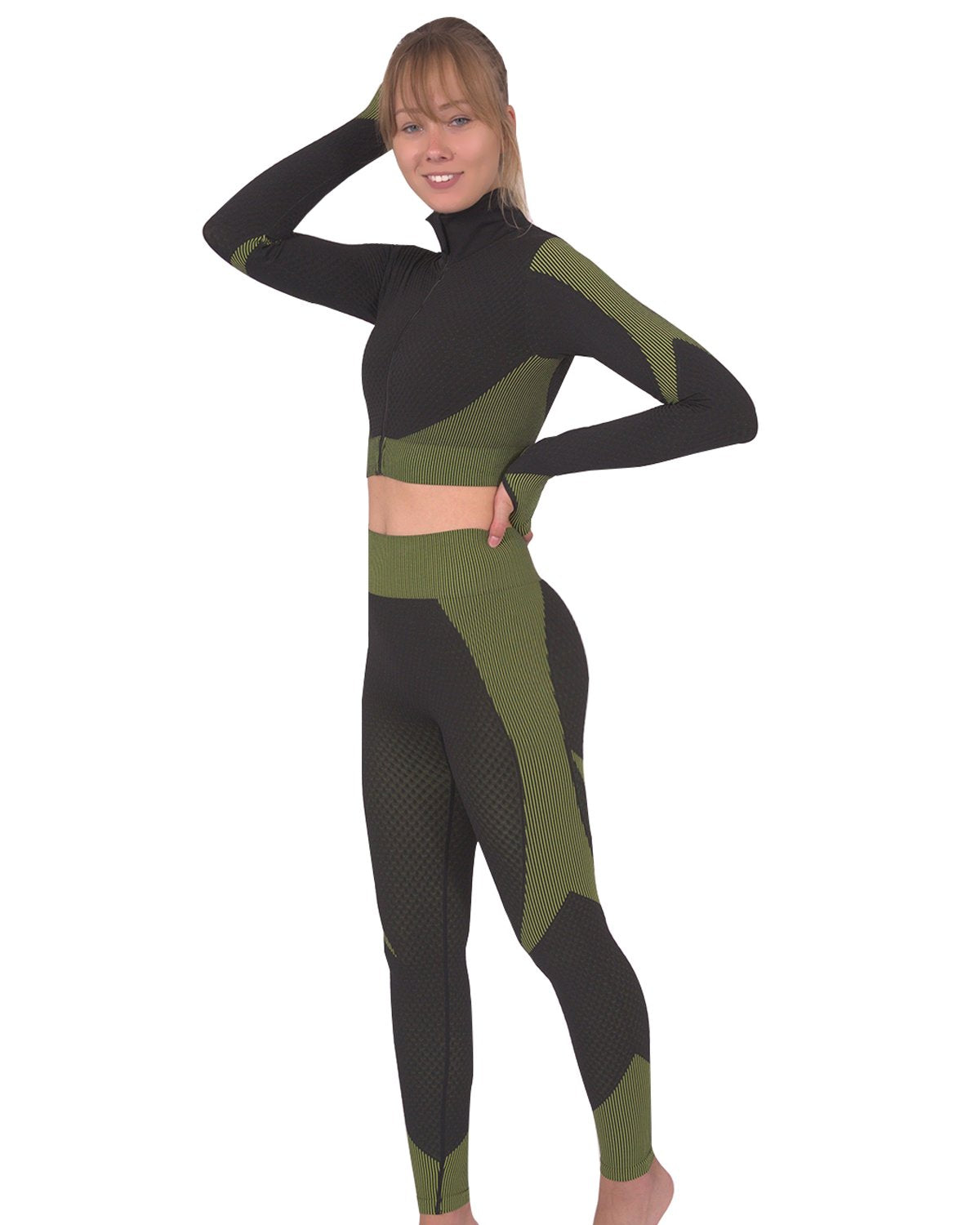 Trois Seamless Leggings. Black & Green, High Compression, Sleek Design