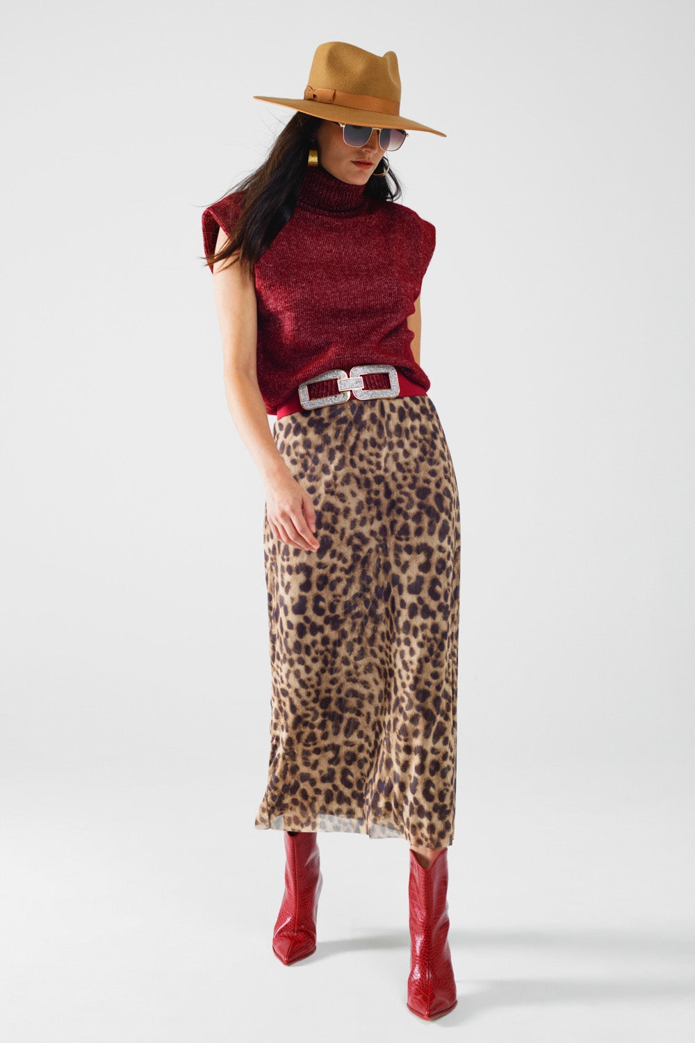 Cozy Burgundy Sleeveless Turtleneck Sweater â Soft Knit & True to Size