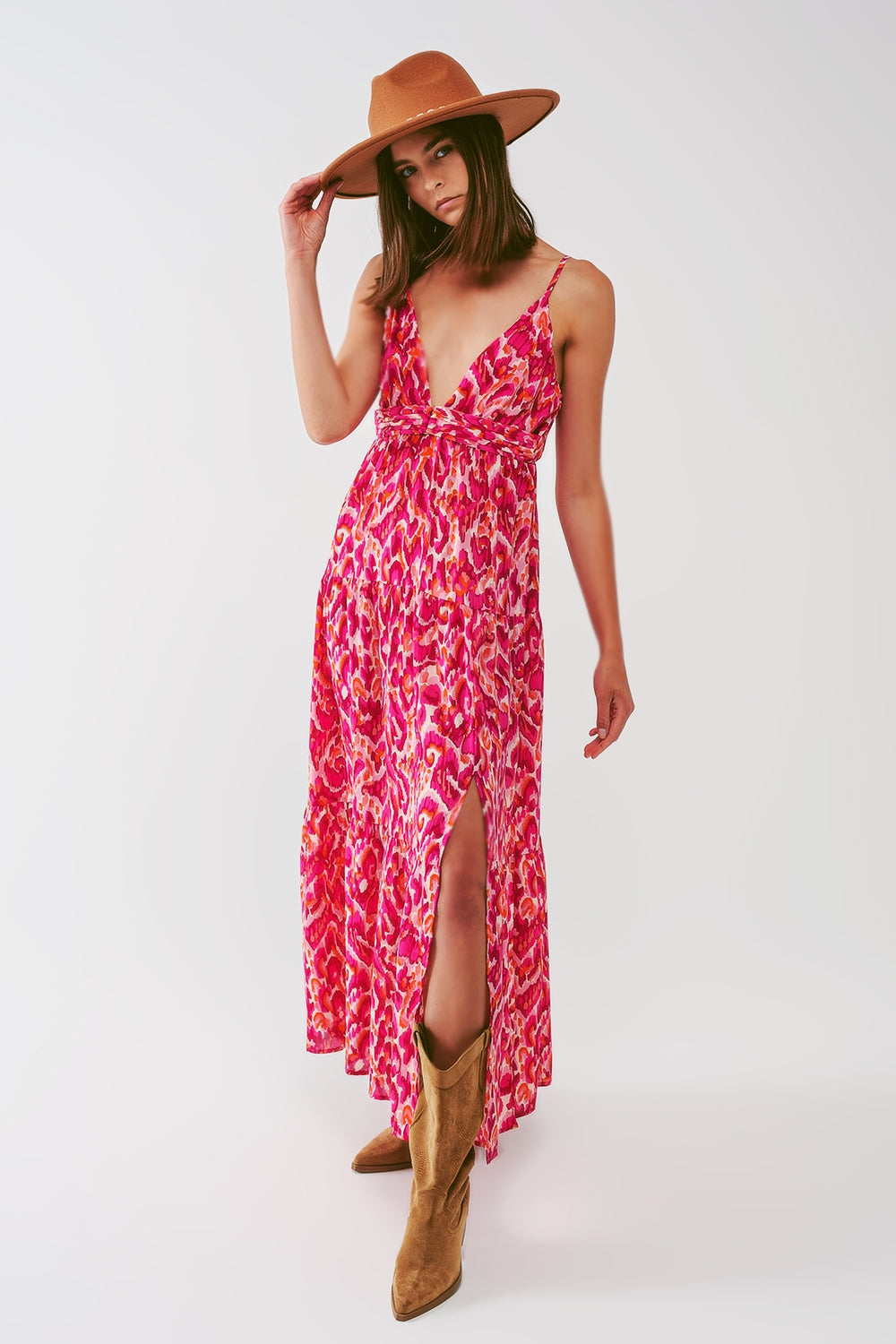Pink Floral Maxi Dress. V-Neck, Flowy Fit & Romantic Side Splits